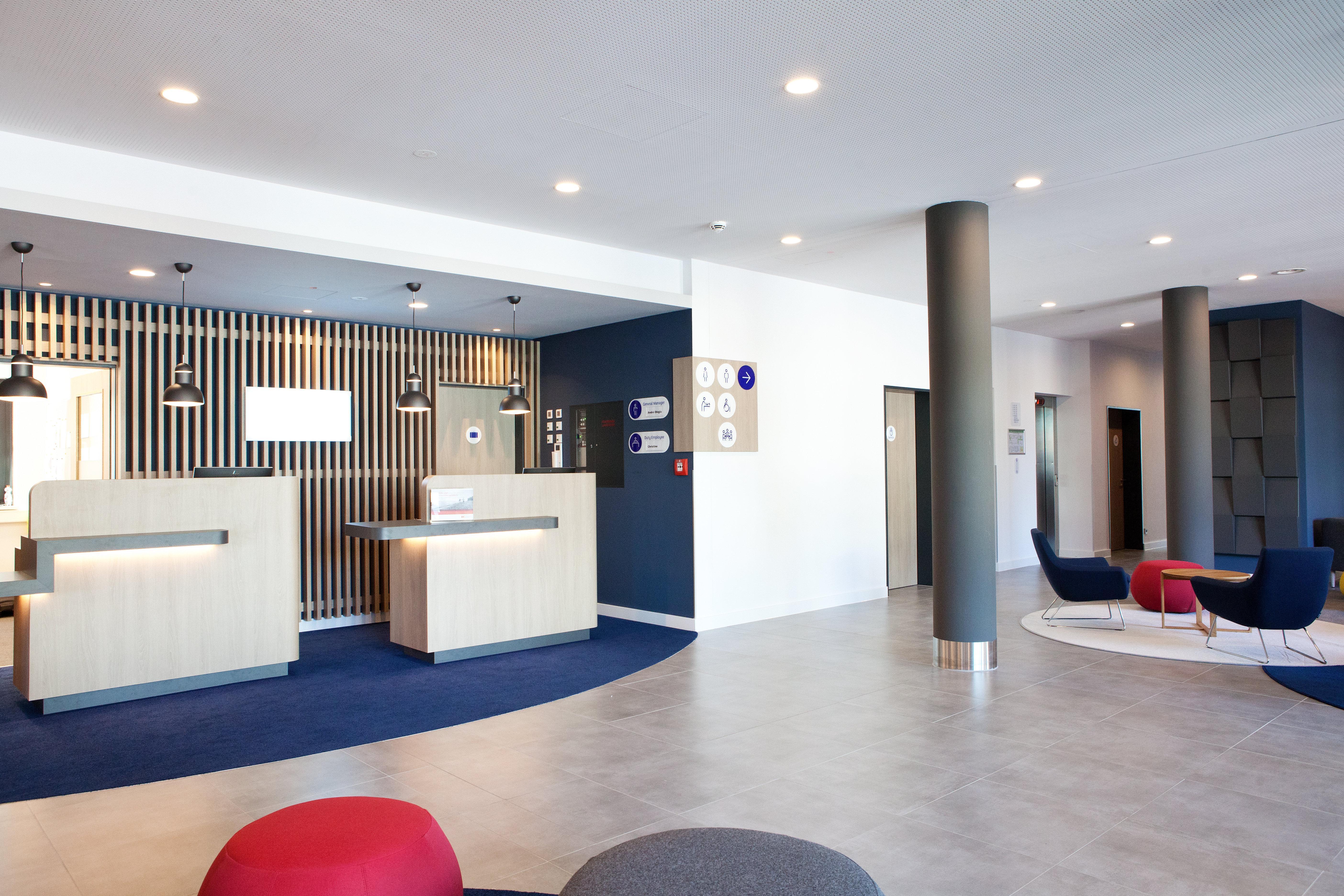 Holiday Inn Express Frankfurt Airport - Raunheim By Ihg Exterior foto
